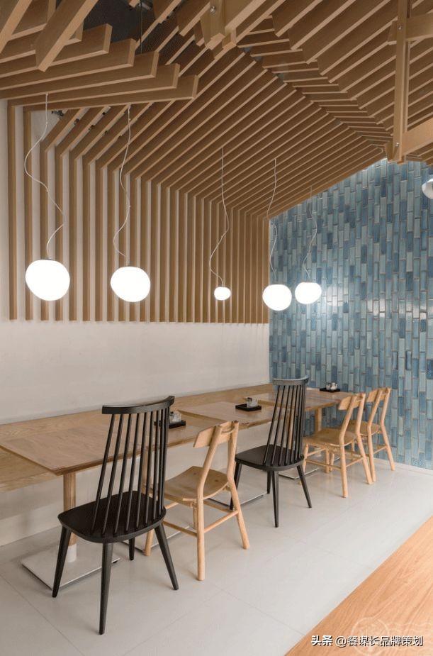 小面馆厨房设计布置效果图,小而美的面馆设计让人眼前一亮