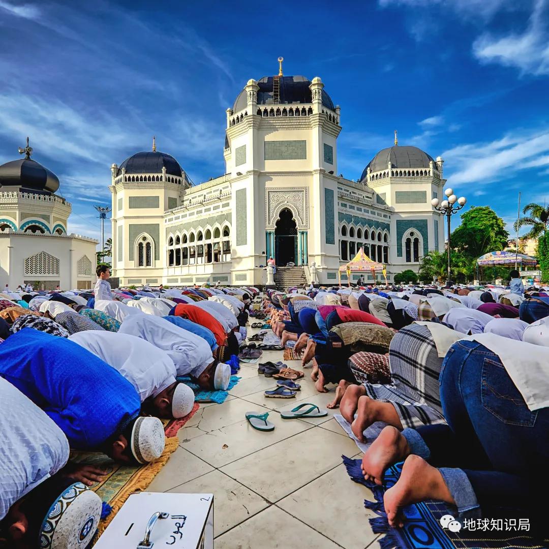 阿富汗伊斯兰酋长国什么时候建国,阿富汗伊斯兰酋长国成立了吗