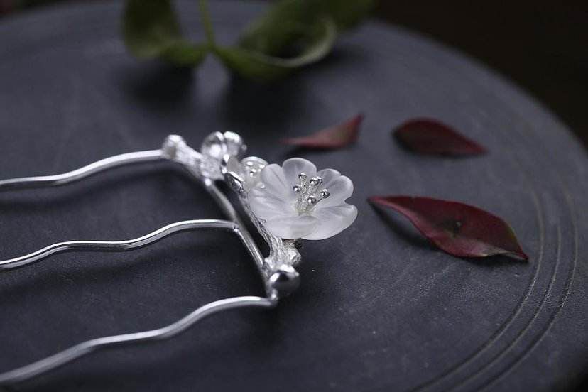 银饰999银好还是925银好,925银和999银和990银回收价格一样吗