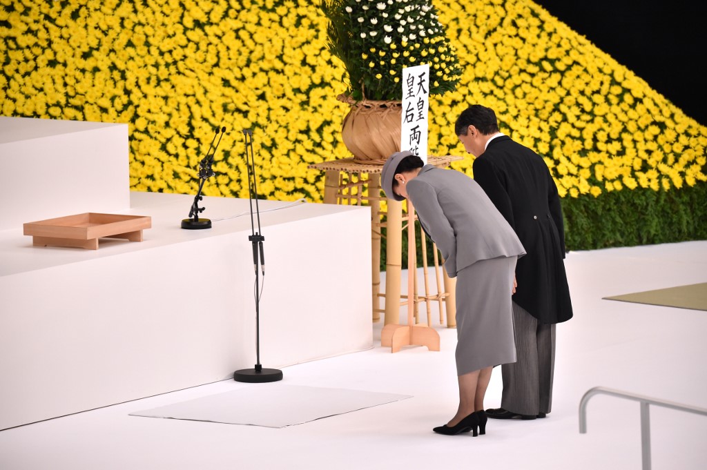 不具备政治实权的日本天皇平时都干些什么