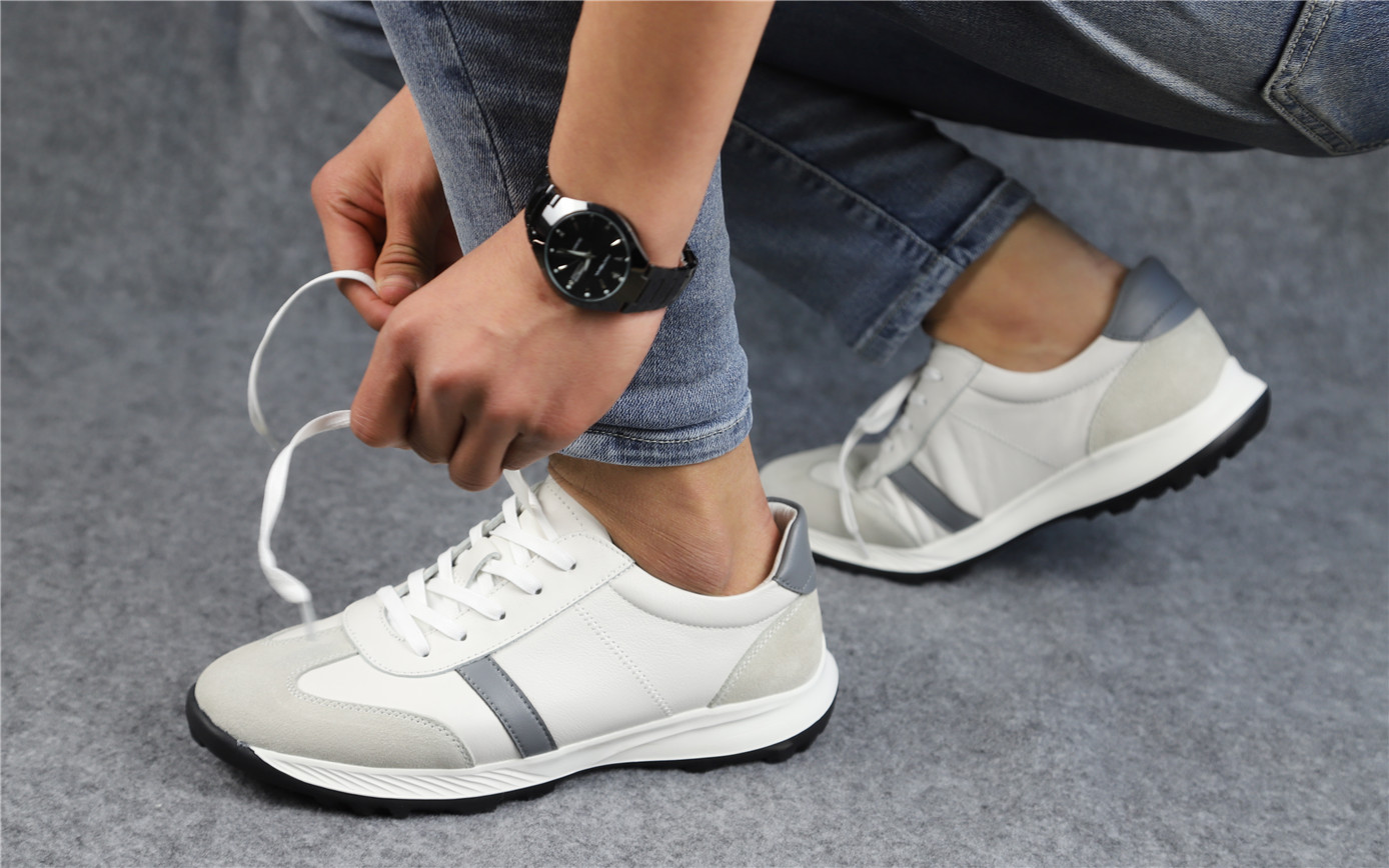 七面男士轻弹小白鞋,评分最高的10款男士运动休闲鞋