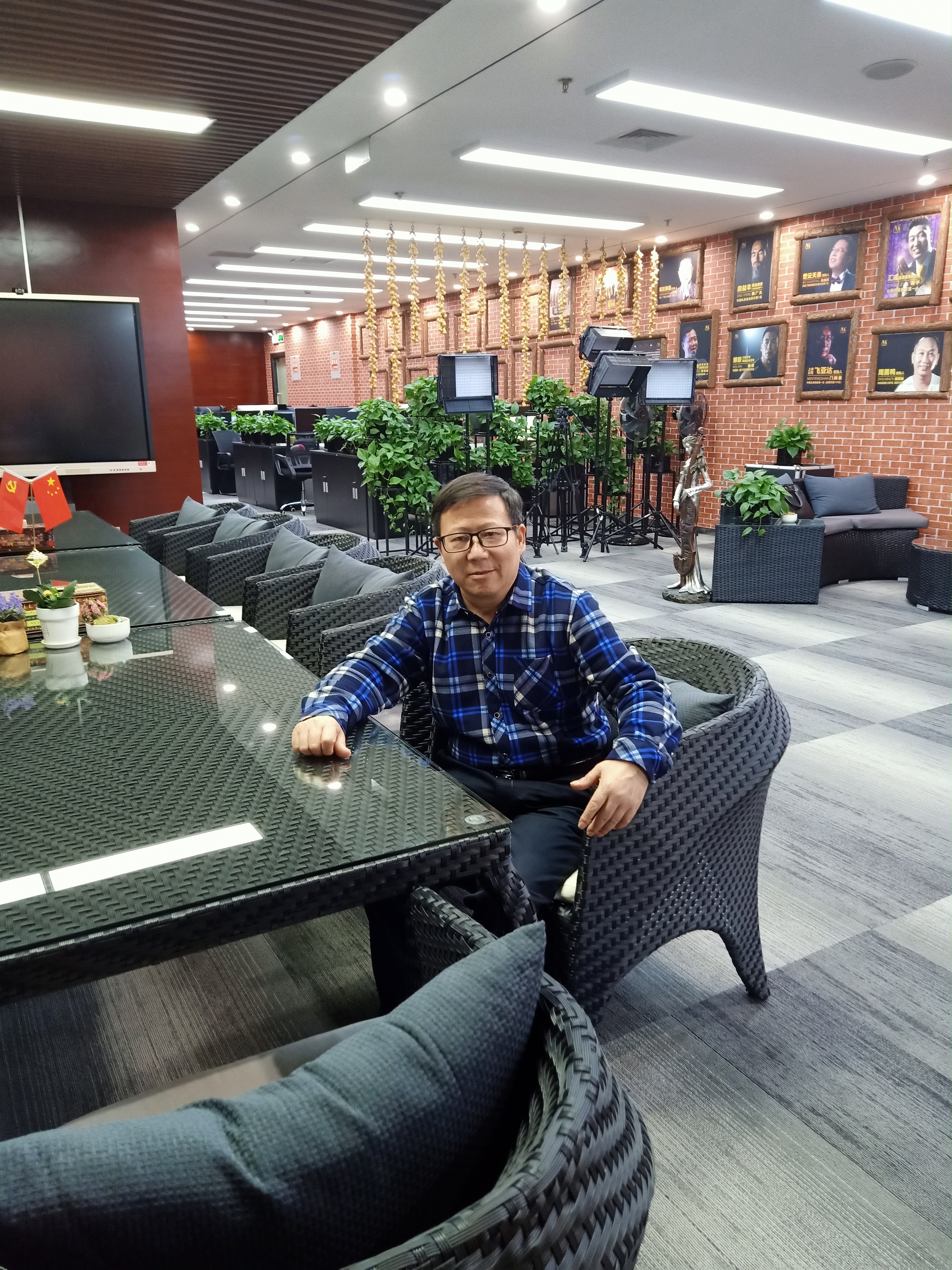 如果一无所有该如何翻身,当你一无所有时你会怎么选择