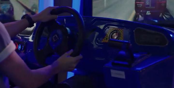 罗技g923力反馈怎么调,罗技g923方向盘指示灯不亮