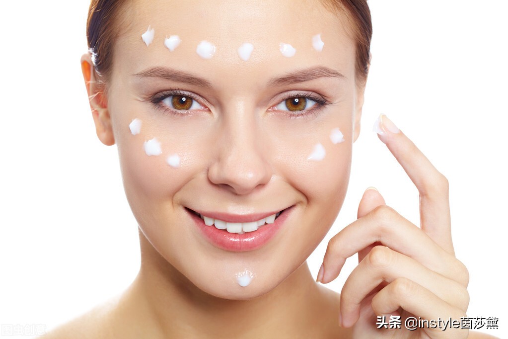 一招教你解决眼部干纹细纹,眼部细纹干纹怎么去除视频教程