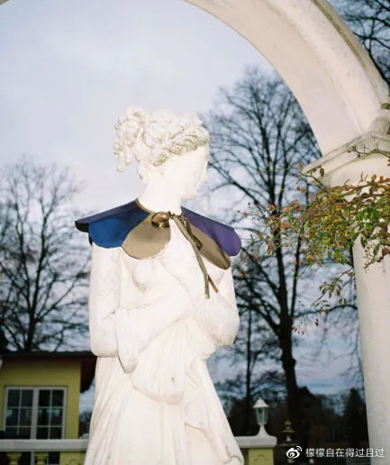 欧美小众设计师款女装,小众设计感女装大牌