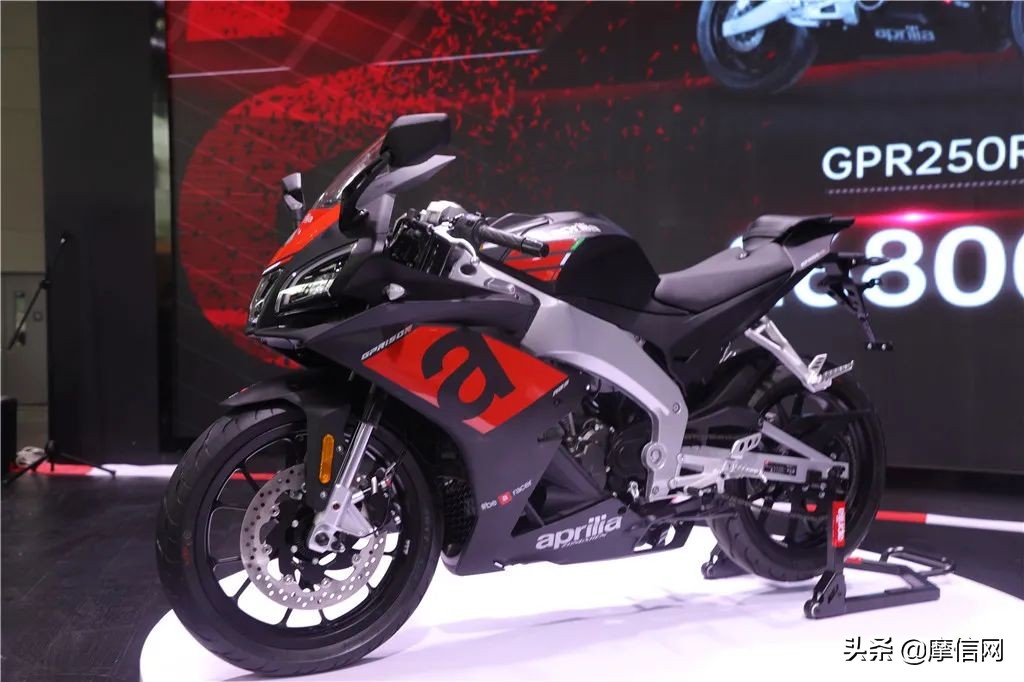 gpr250r赛道版值得购买吗,gpr250r运动版价格