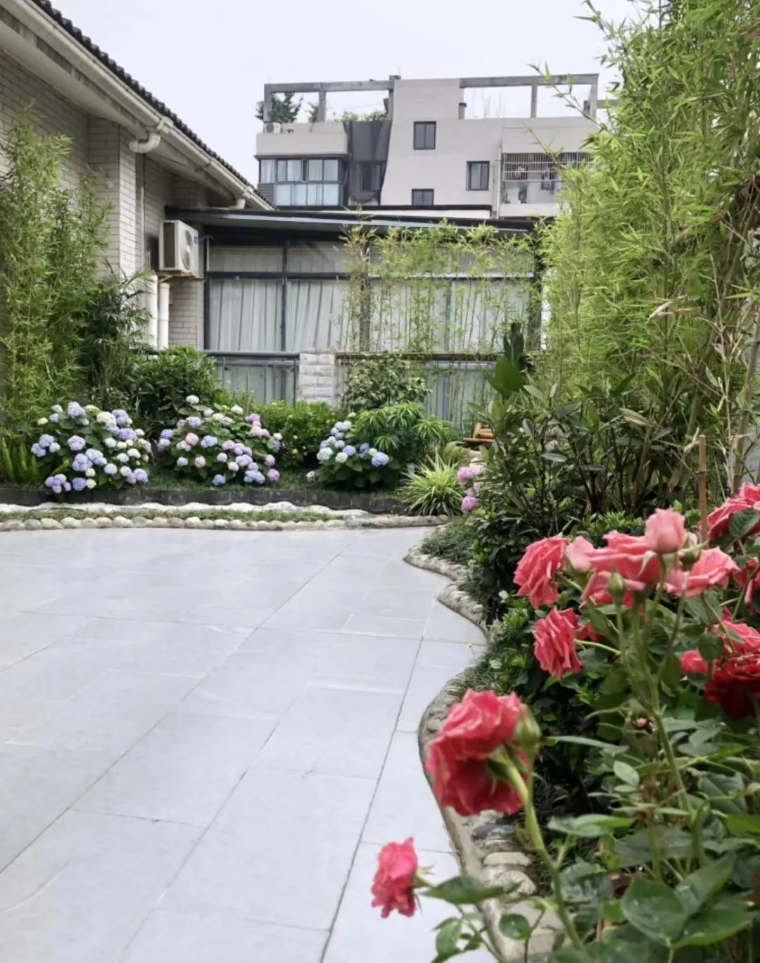 一楼值不值得买,现在新小区的一楼值不值得买