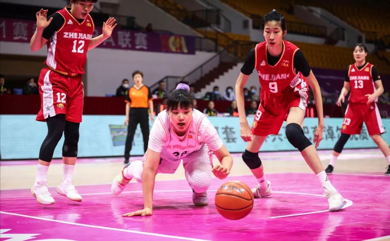 天山神鹿新疆女篮热苏拉照片,新疆天山女篮今天的最新的消息