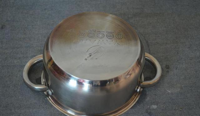 陶瓷炒锅不粘锅黑了怎么刷,厨房锅底黑