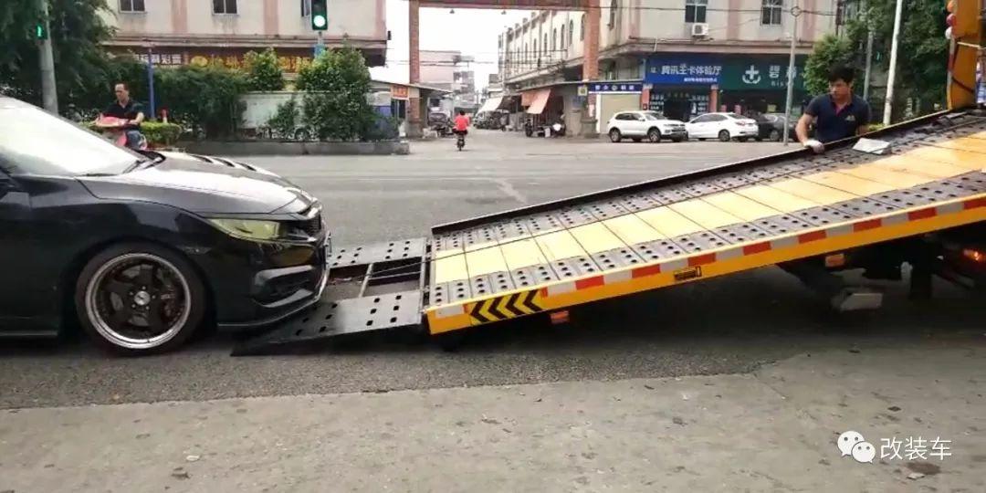 我不再是秒天秒地的10代思域,而是不务正业的手动玩家!