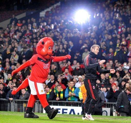 万人迷眉角的一道伤,父与子之间的一道墙