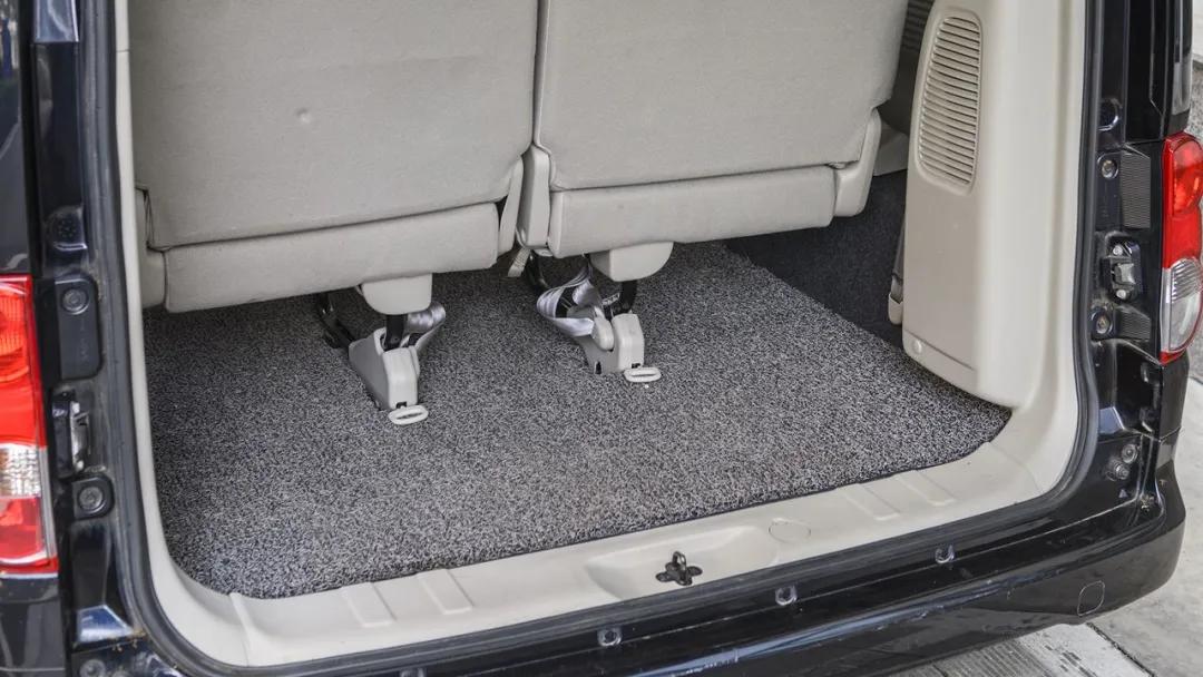 二手日产NV200：有范儿又能干！全能型JDM“厢式货车”