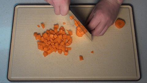 在家做“懒人饭”,有肉有菜还有饭,喷香好吃,孩子都能吃两碗