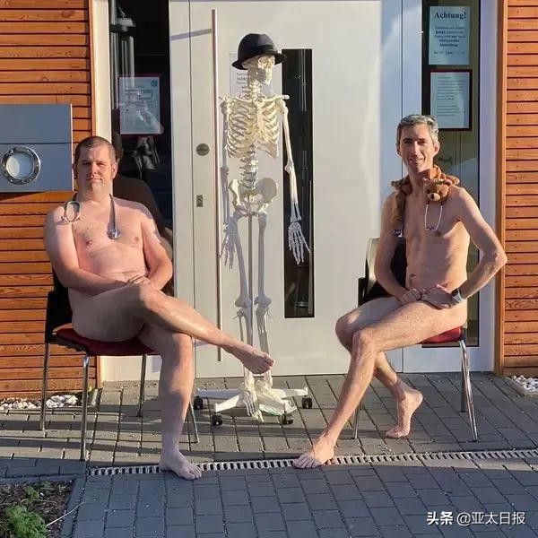 德国医生拍照抗议,德国抗击新冠疫情