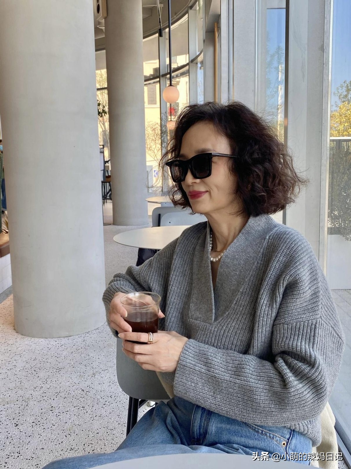 烫头发怎么样才不会显老,烫头发感觉显老怎么去处理自然点