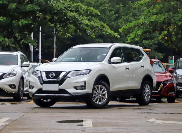 新款奇骏2.5l四驱豪华版配置,为什么买奇骏的都是有钱人