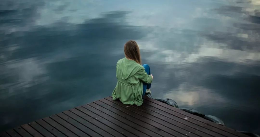 北大女生自杀事件:这场极致的冥王星操纵,只钩住了2件事