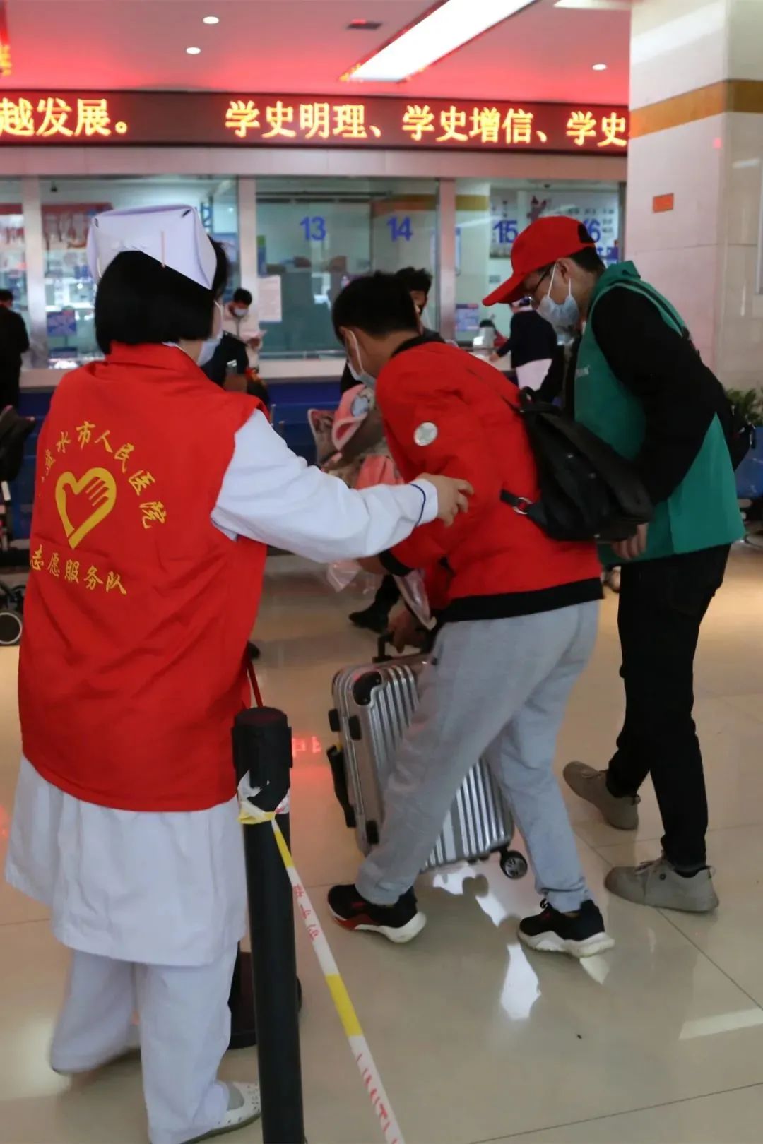 爱满凉都微笑未来——市人民医院唇腭裂公益救助在行动