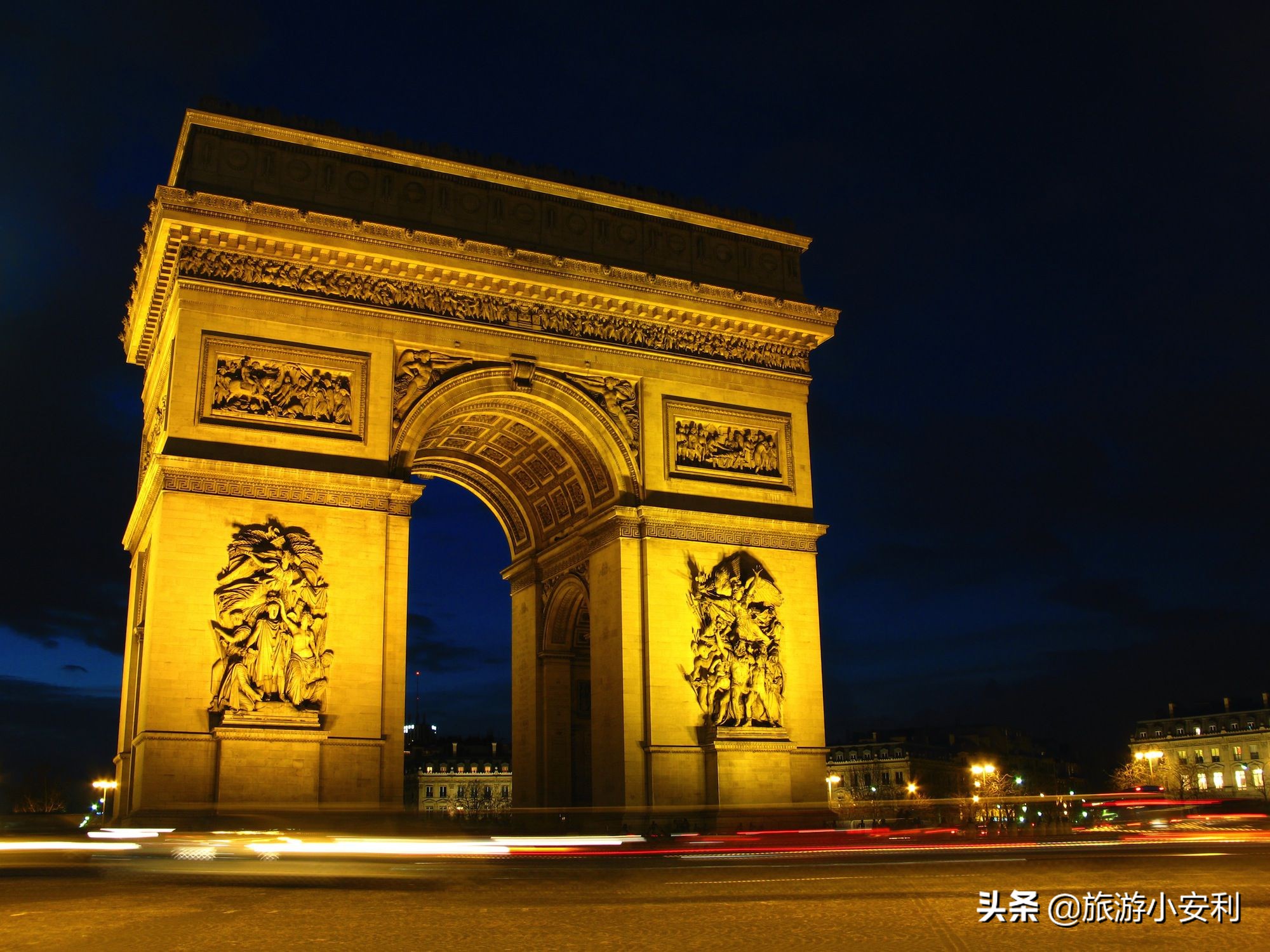 两人去法国旅游一趟花费多少,2个人去法国旅游要多少钱