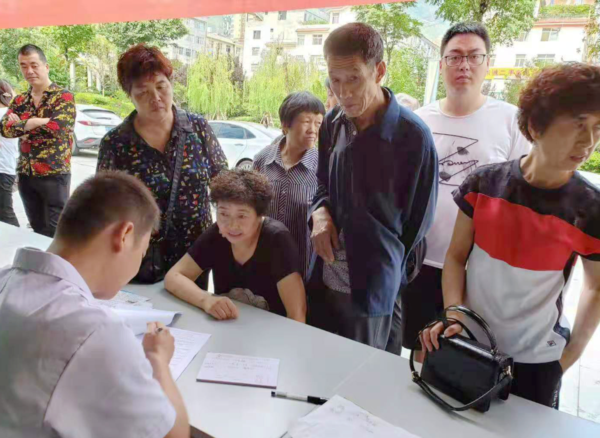 我院中医康复科开展冬病夏治“三伏贴”免费贴敷及慢病义诊活动