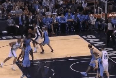 中距离，昂扬不灭——说说篮球场上最古典的*局破**艺术