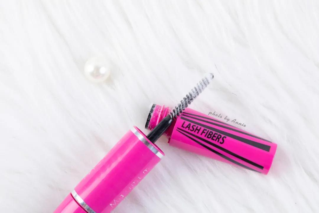 用到铁皮都不舍得丢的粉饼,好用便宜的粉饼和睫毛打底