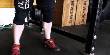 深蹲时膝盖内扣怎么矫正,深蹲膝盖内扣是什么意思