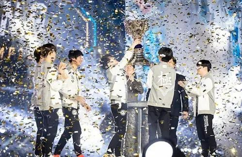 edg朋友圈两级反转,edg刷屏是什么意思