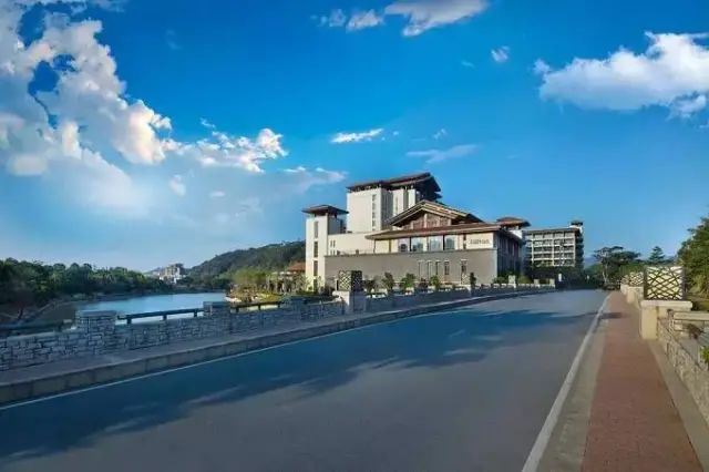 买一送一住宿团购,买一送三的酒店