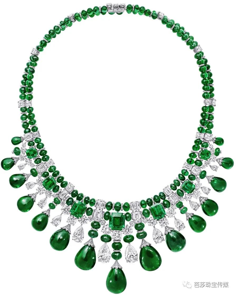 大牌高珠扎堆“上新”，外行看热闹、内行看什么？