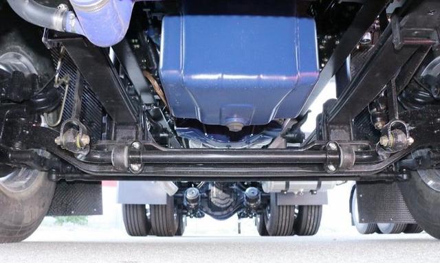 2017年北奔v3牵引车怎么样,买北奔v3十大忠告