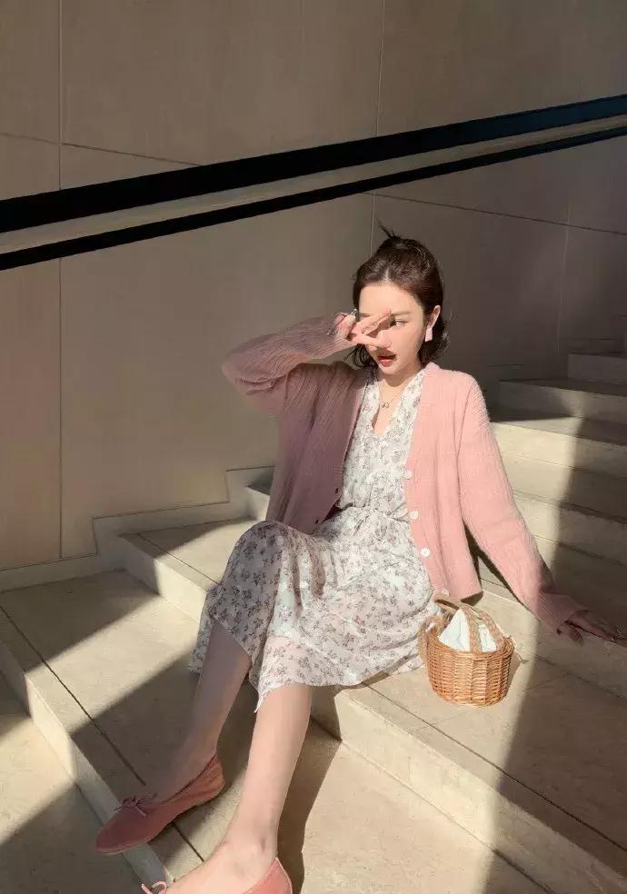 同一件衣服网上卖的价格不一样,网红店衣服真相