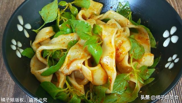 大厨教你一招做面条,我家面条