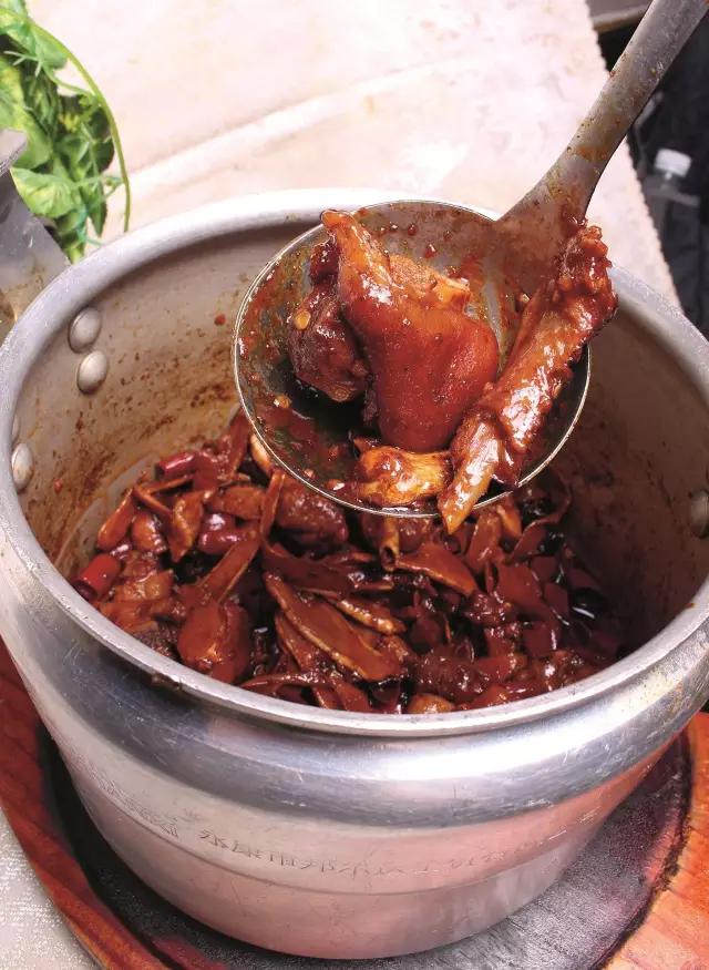 口水猪蹄的食谱,酸辣口水猪蹄