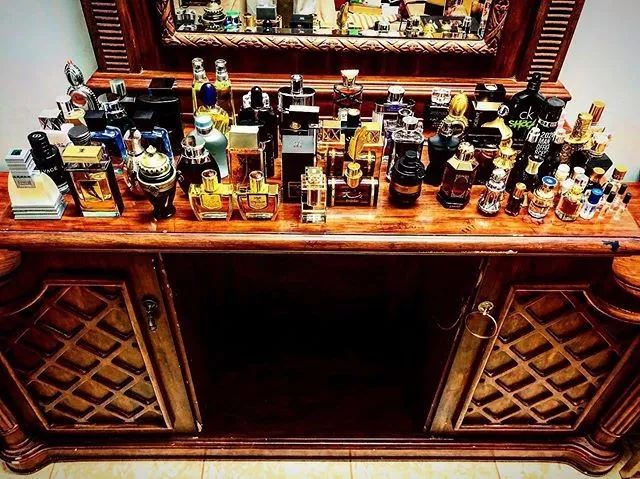 迪拜机场弥漫的香水叫什么名,迪拜香水哪里买最好