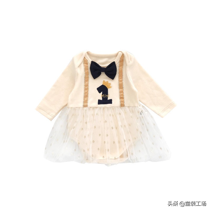 入秋了给宝贝备几套秋装,马上入秋了穿什么秋装好小学生