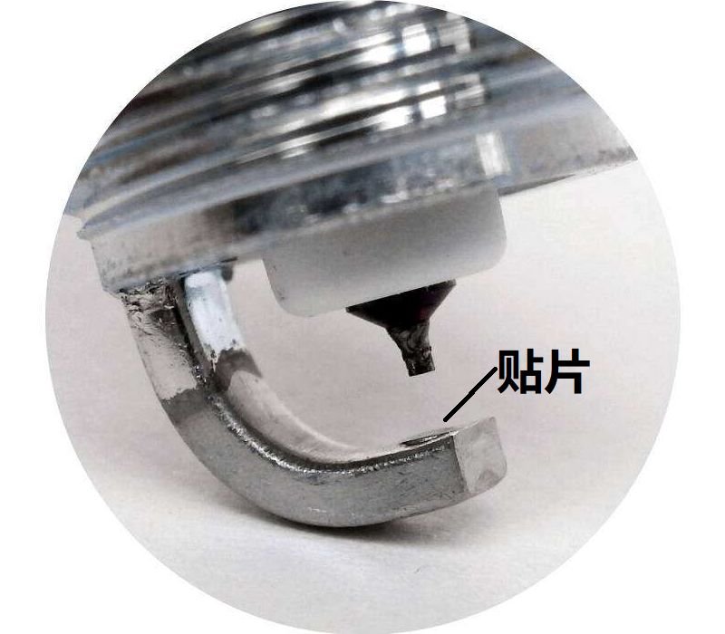 经常跑市区影响火花塞使用寿命,不同材质的火花塞使用里程