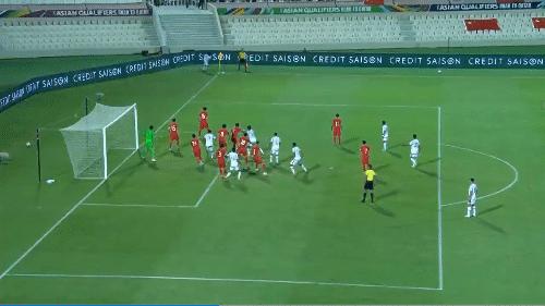 颜骏凌世预赛全场表现,颜骏凌为什么老是在小禁区开球