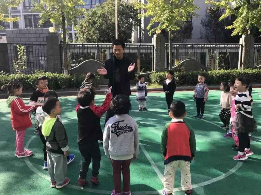 适合幼儿园小朋友的手工作业,小学生奇葩作业难倒家长