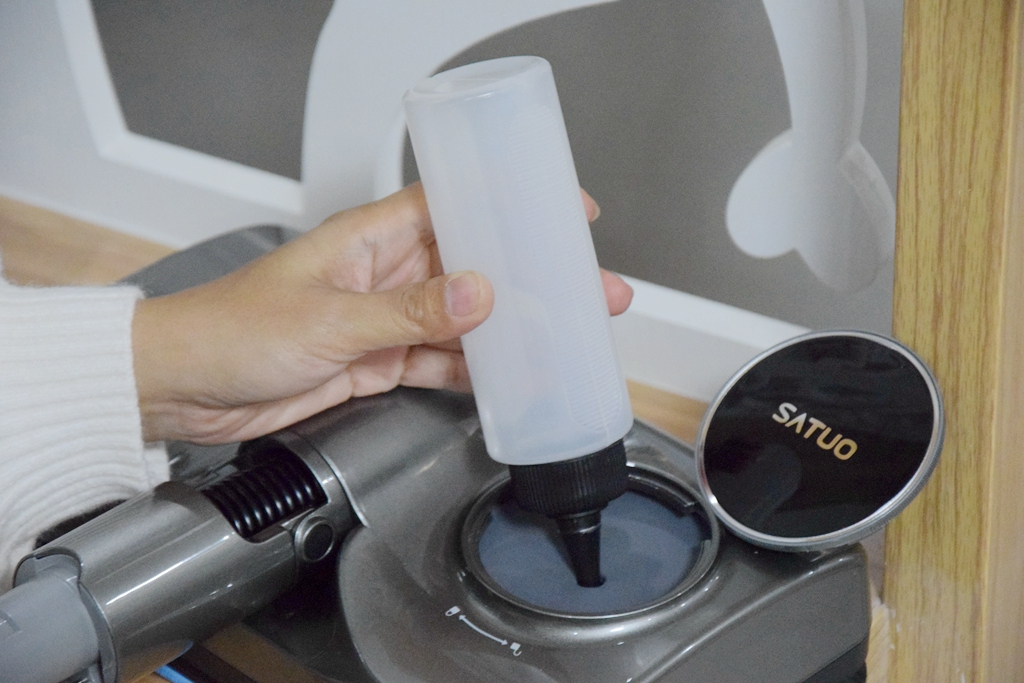 双十二买的洒拖F6评测：无线手持边吸边拖，灵活保洁省时50%