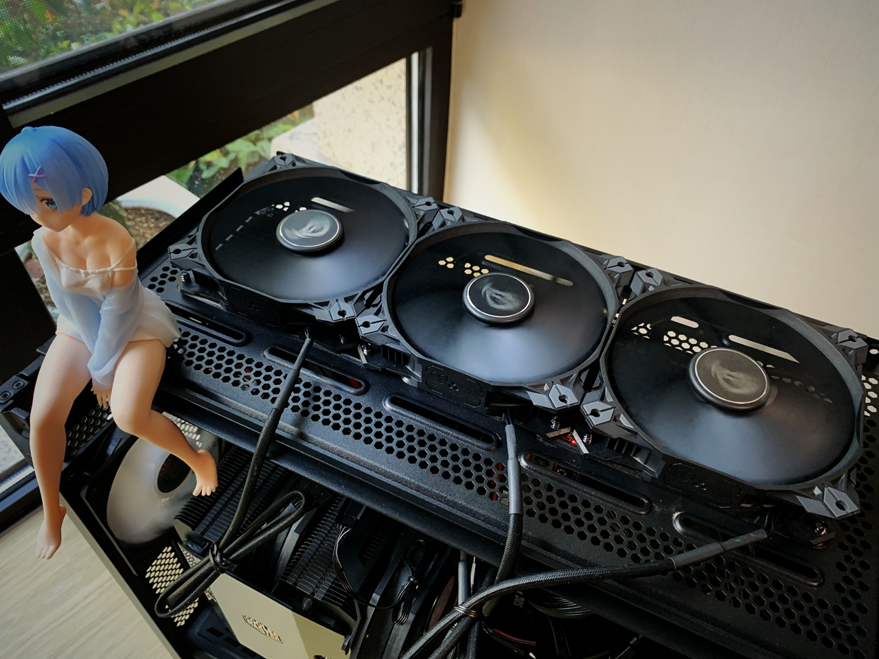 rogxf120风扇评测,内心强大外表朴素