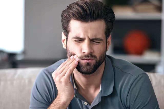 什么牌子的口服甲硝唑好使,几块钱一瓶甲硝唑可以治几种病