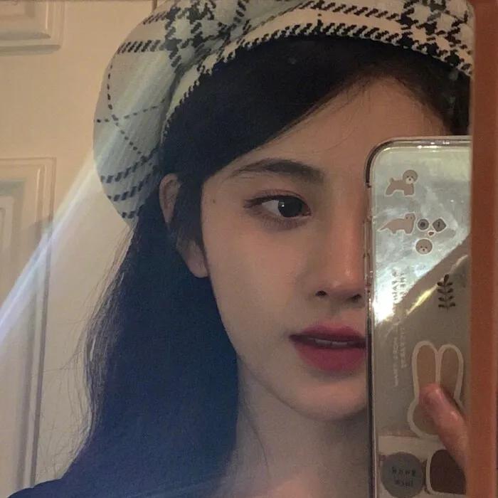 鞠婧祎头像漫画,头像女生鞠婧祎