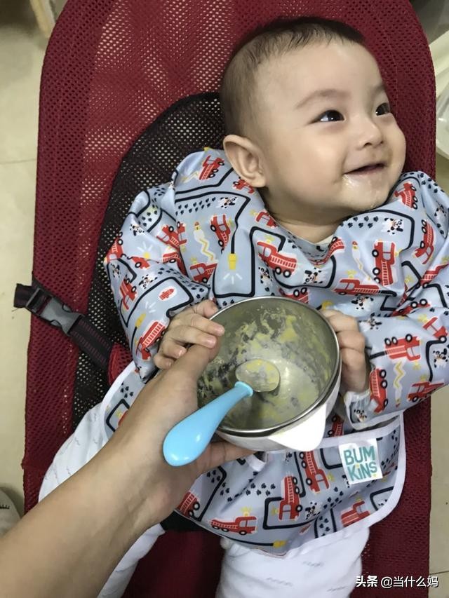 宝宝吃饭神器餐椅围兜,宝宝餐椅辅食用品推荐