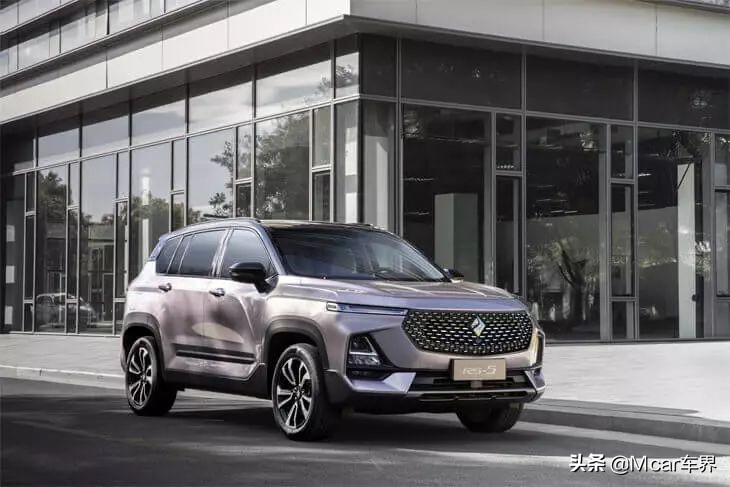 上汽通用五菱新宝骏,新宝骏与宝骏