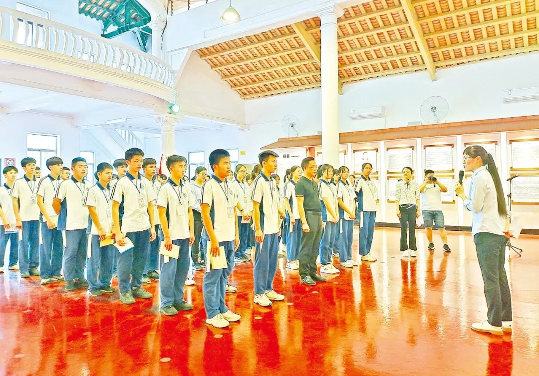 云浮中学校庆参加条件,云浮郁南纪念中学