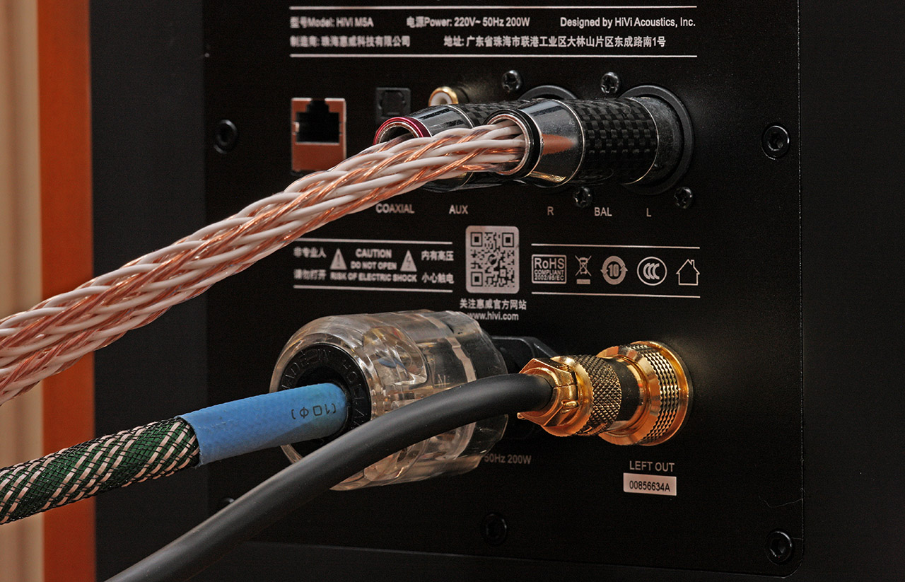 支持wifi投放的音箱,惠威m5a三分频高保真有源音箱