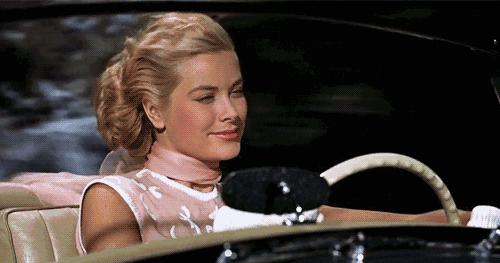 戴丝巾的气质女人,女士小丝巾气质打法