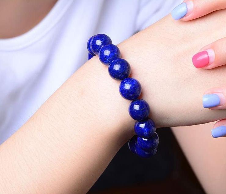 帝王石青金石,古老而珍贵的宝石青金石