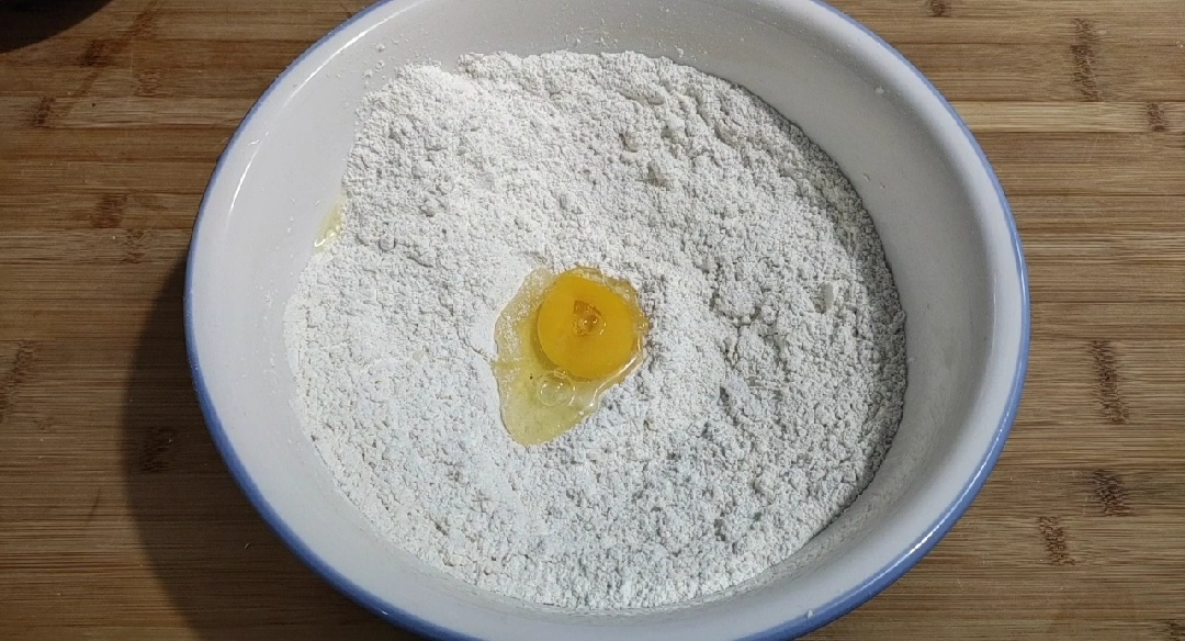 怎么做出松软酥脆的油条,教你学做酥脆油条